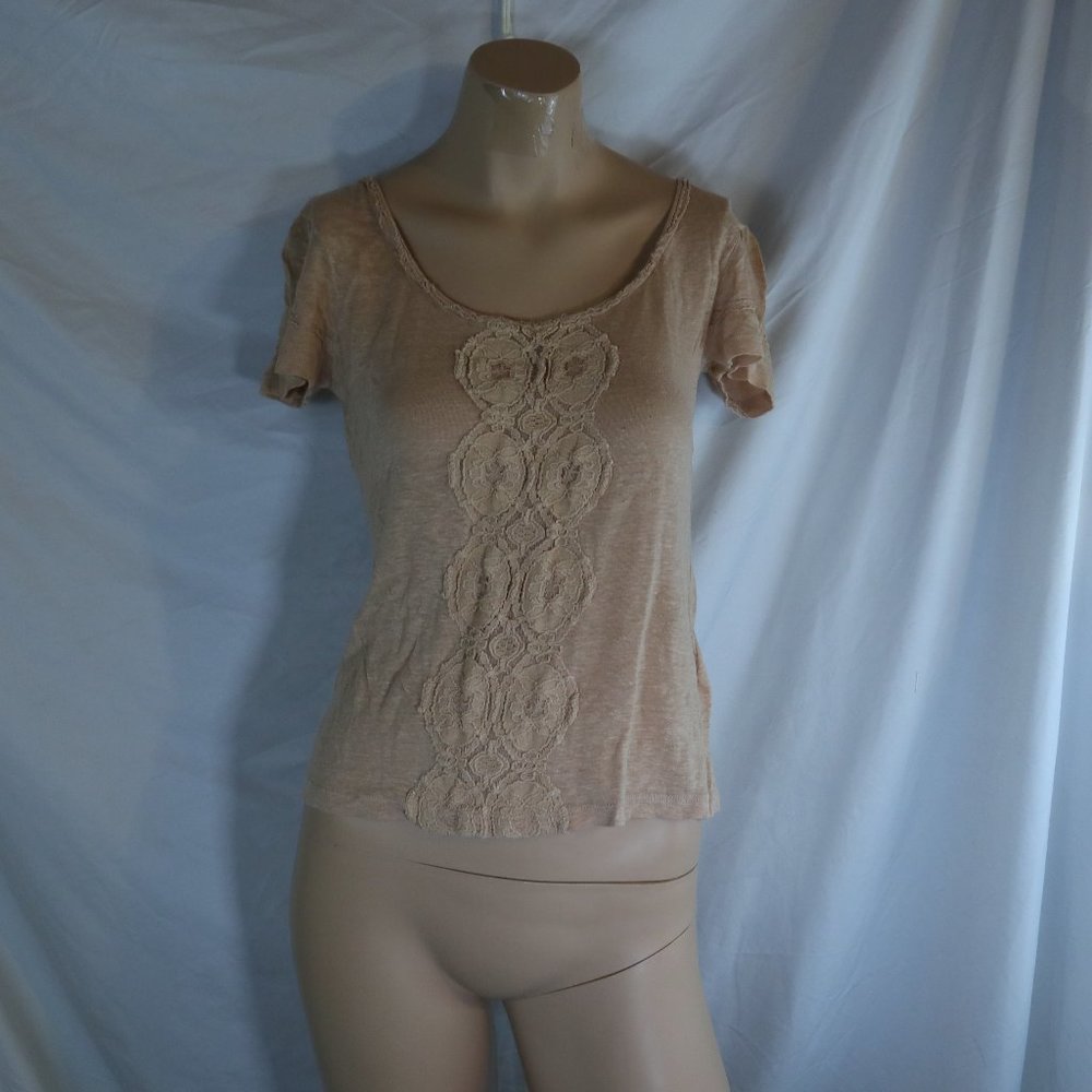 Linen Peach tee size small